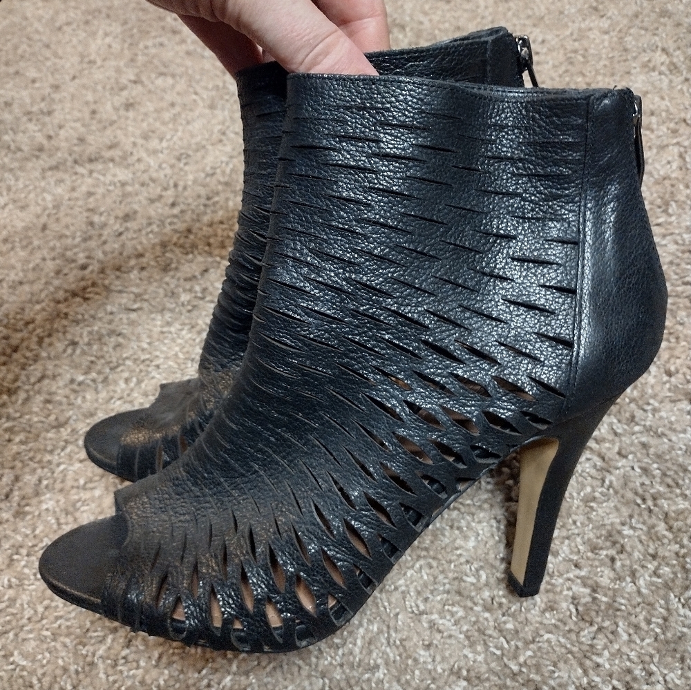 Vince Camuto Perforated Black Peep-Toe Zip Booties - Picture 2 of 13